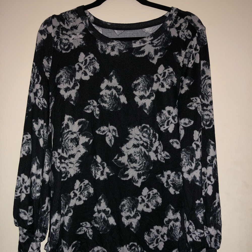 Maurice’s floral sweater